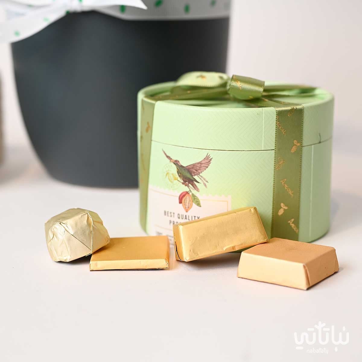 هدية مبروك التخرج نبتة جلد النمر و سبحة 4